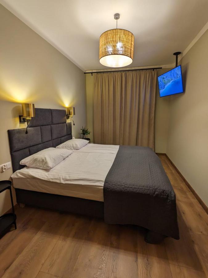 Spacious Two-Bedroom Apartment In The City Center Krakow Ngoại thất bức ảnh